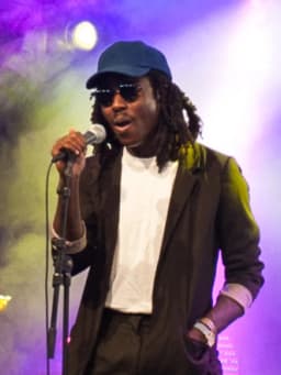 Dev Hynes