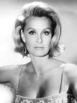 Dina Merrill
