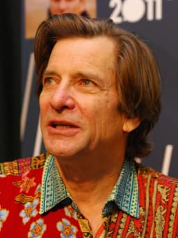 Dirk Benedict