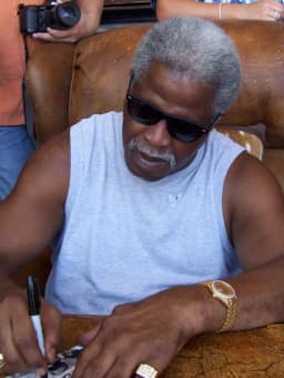 Earl Campbell