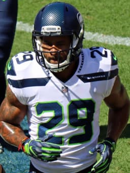 Earl Thomas