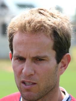 Eddie Lewis (American soccer)