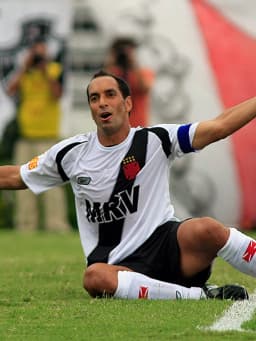 Edmundo (footballer)