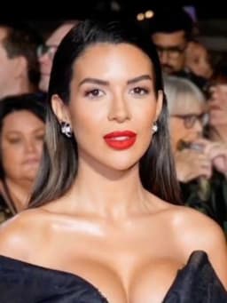 Ekin-Su Cülcüloğlu