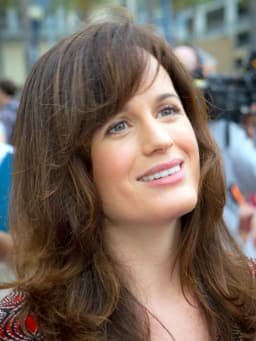Elizabeth Reaser