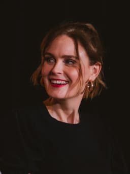 Emily Deschanel