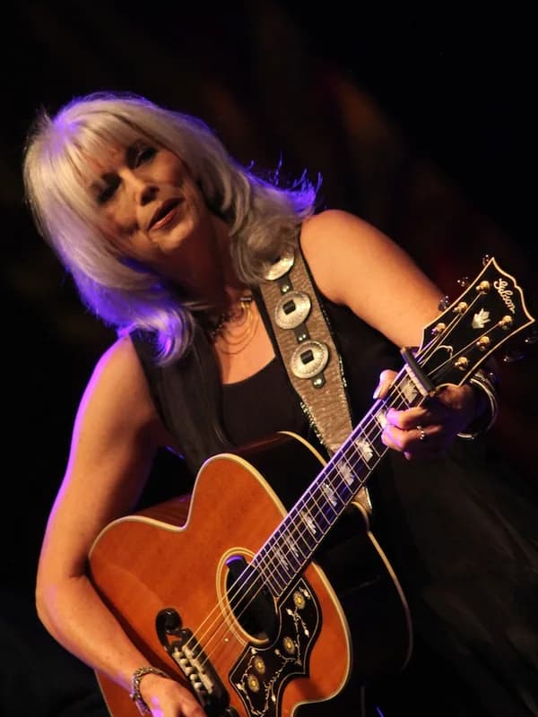 Emmylou Harris