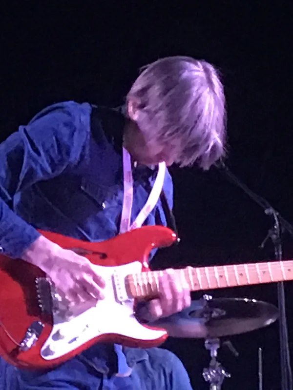 Eric Johnson (guitarist)