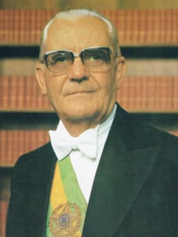 Ernesto Geisel