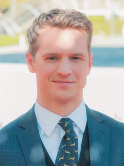 Freddie Stroma