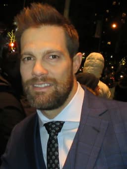 Geoff Stults