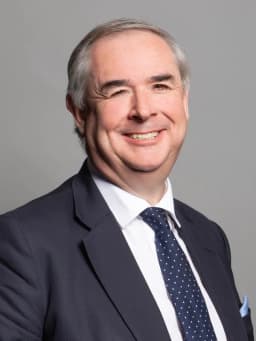 Geoffrey Cox (British politician)