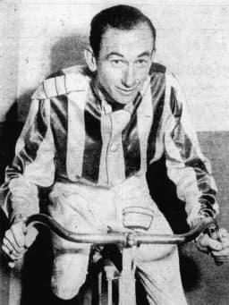George Moore (jockey)