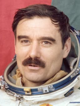 Georgi Ivanov (cosmonaut)