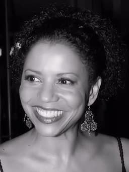 Gloria Reuben