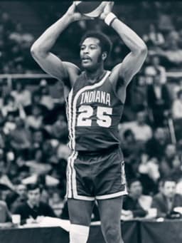 Gus Johnson (basketball)