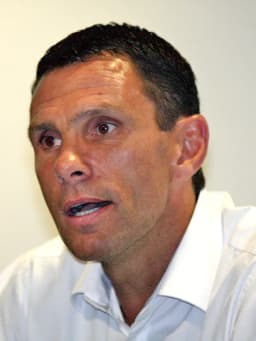 Gus Poyet