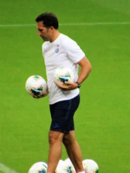 Hilário (footballer, born 1975)