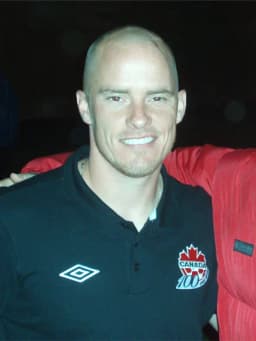 Iain Hume