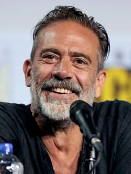 Jeffrey Dean Morgan