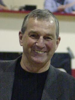 Jim Calhoun