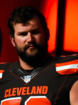 Joe Thomas (offensive tackle)