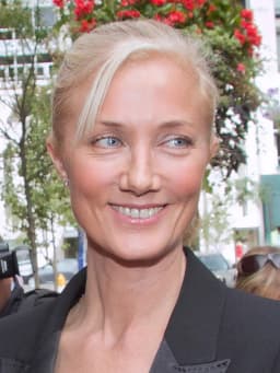 Joely Richardson