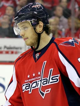 John Carlson (ice hockey)