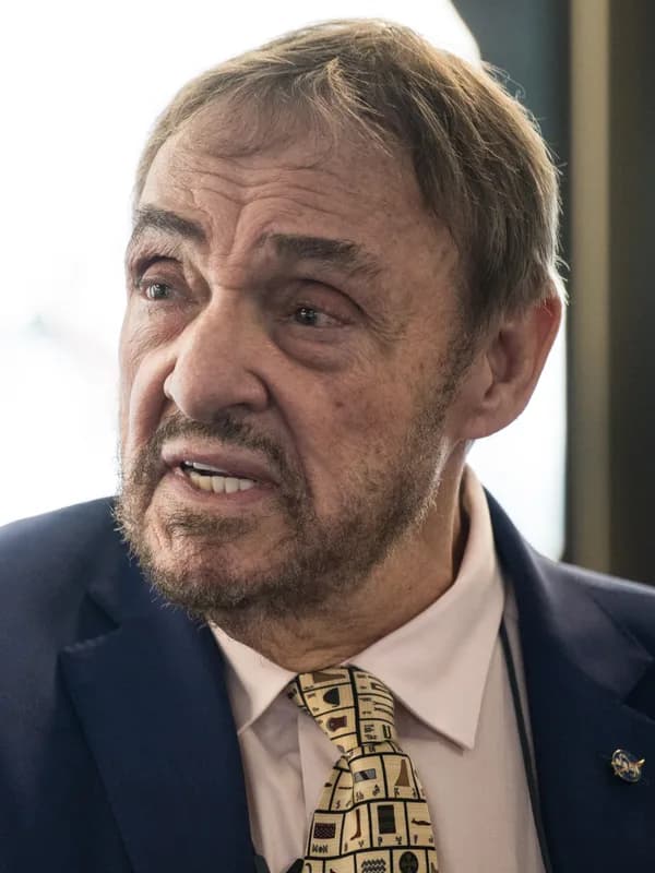 John Rhys-Davies
