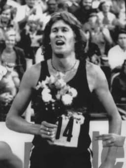 John Walker (runner)