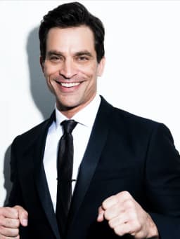 Johnathon Schaech