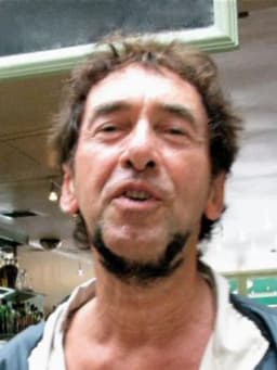 Jona Lewie