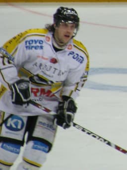 Jonas Andersson (ice hockey)
