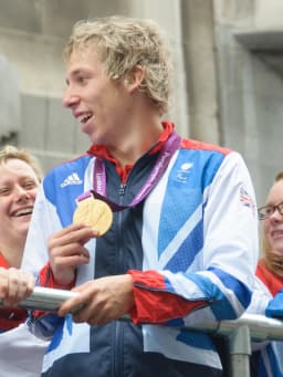 Jonathan Fox (swimmer)