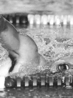 Jörg Hoffmann (swimmer)