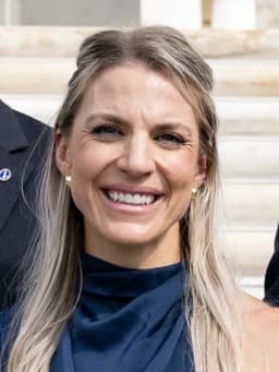 Julie Ertz