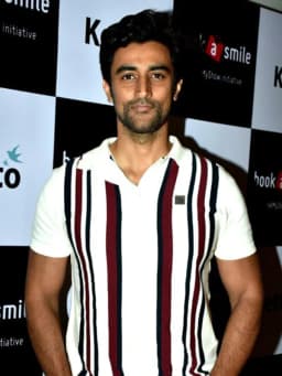 Kunal Kapoor (actor, born 1977)