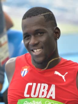 Lázaro Martínez (triple jumper)