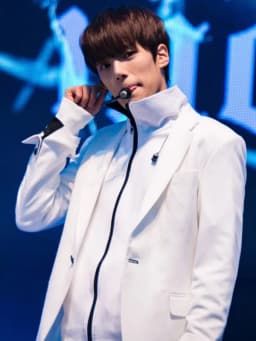 Lee Min-hyuk (singer, born 1993)