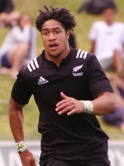 Leicester Faingaʻanuku