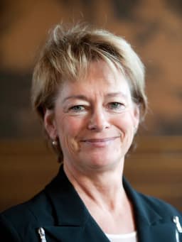 Lena Adelsohn Liljeroth