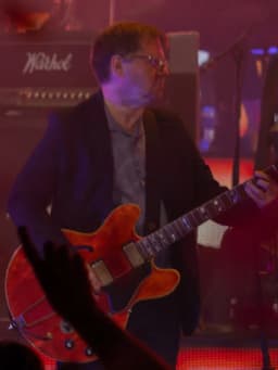 Mark Webber (guitarist)