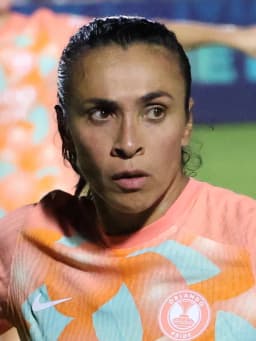 Marta (footballer)