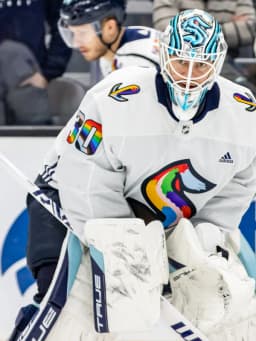 Martin Jones (ice hockey)