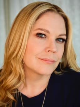 Mary McCormack