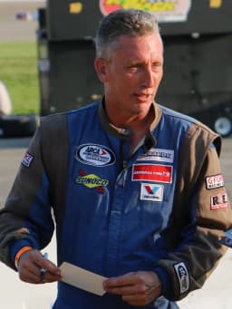 Mike Basham (racing driver)