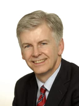 Mike O'Brien (British politician)