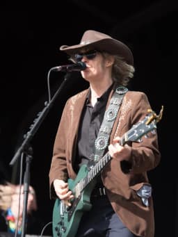 Mike Scott (Scottish musician)