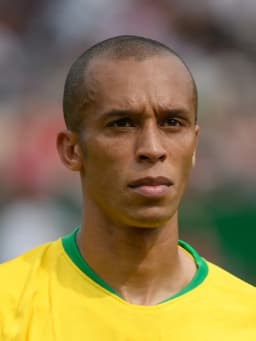 Miranda (footballer, born 1984)