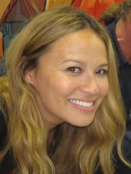 Moon Bloodgood